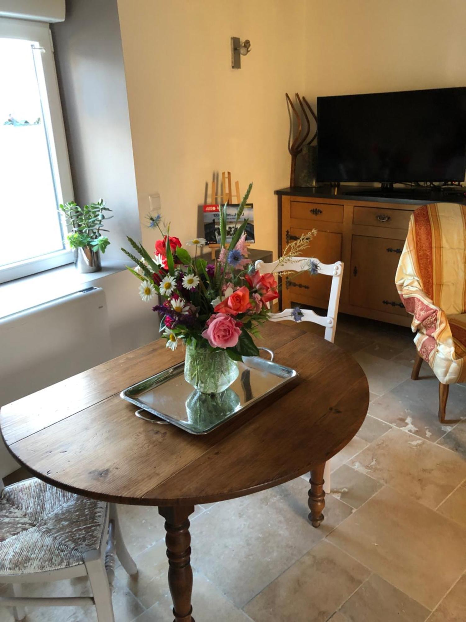 Bed and Breakfast L'Atelier De Sophie Longueville  Exterior foto